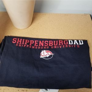Shippensburg dad t-shirt large L short sleeve navy looks black to me